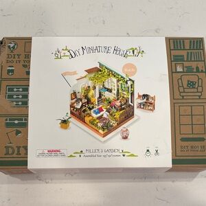 New DIY Miniature House - Miller's Garden